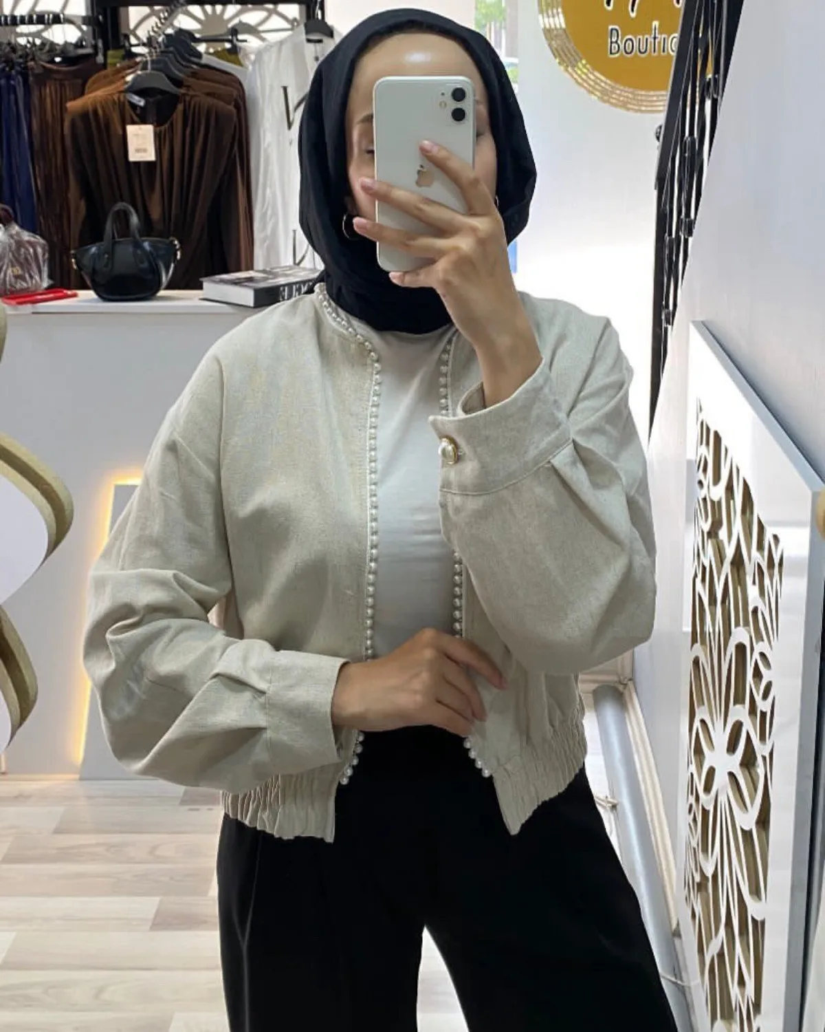 İnci detaylı Ceket