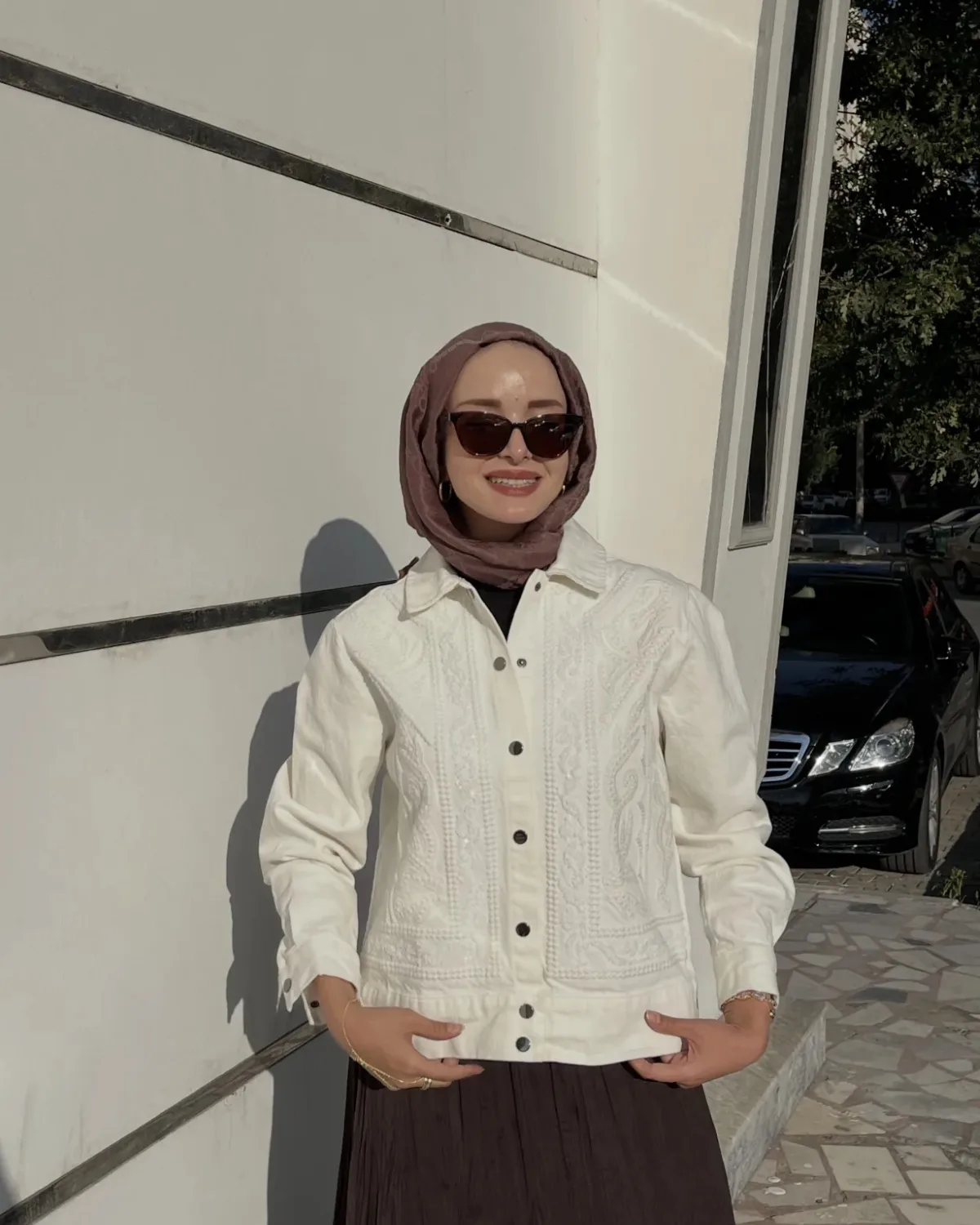 Taş ve Nakış işlemeli Kot ceket
